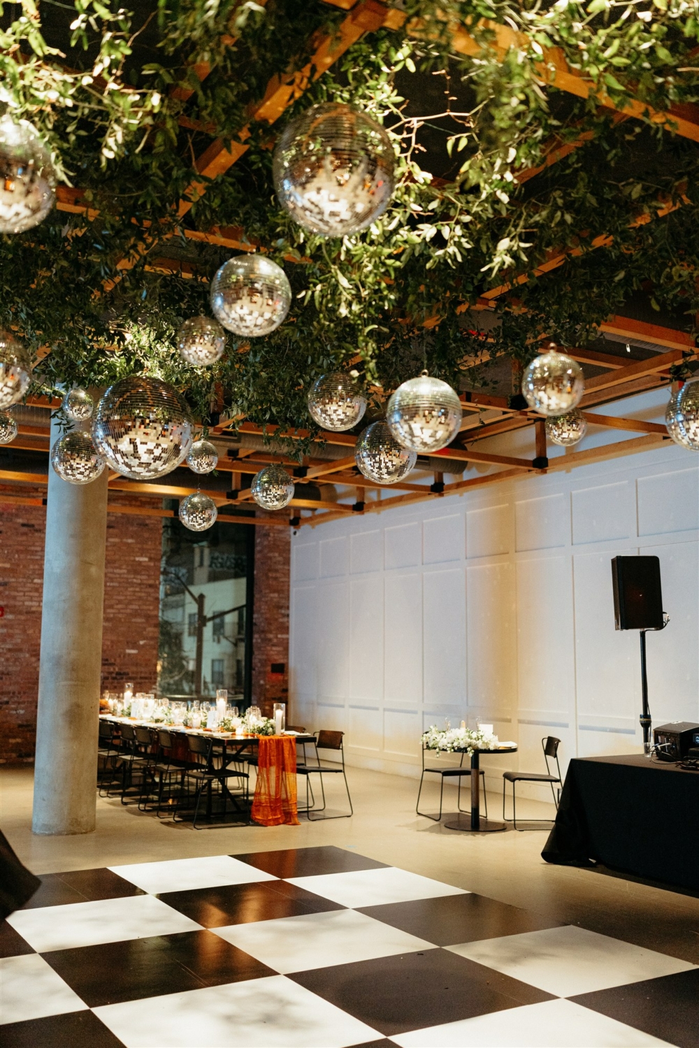 Elegant Wedding Dance Floor Ceiling Decorations for Unforgettable Celebrations