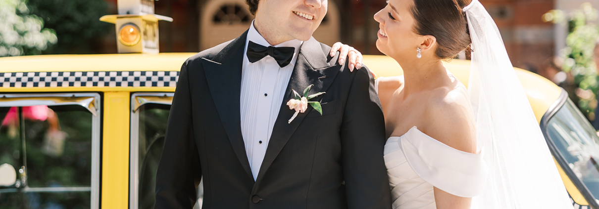 Rebecca and Kevin Wedding - Bride and Groom Portrait - Tavern on the Green - Lizzie Burger Photography
