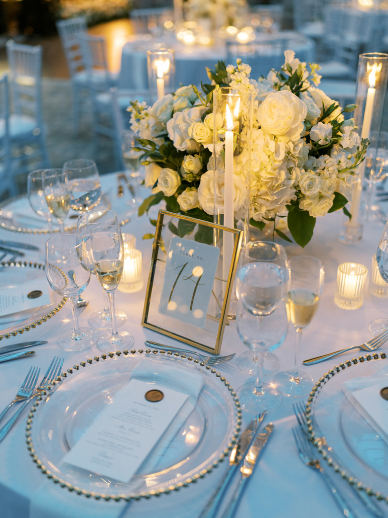 Christina and Mike Wedding - Low Centerpiece - Brooklyn Botanic Garden - Sophie Kaye Photography