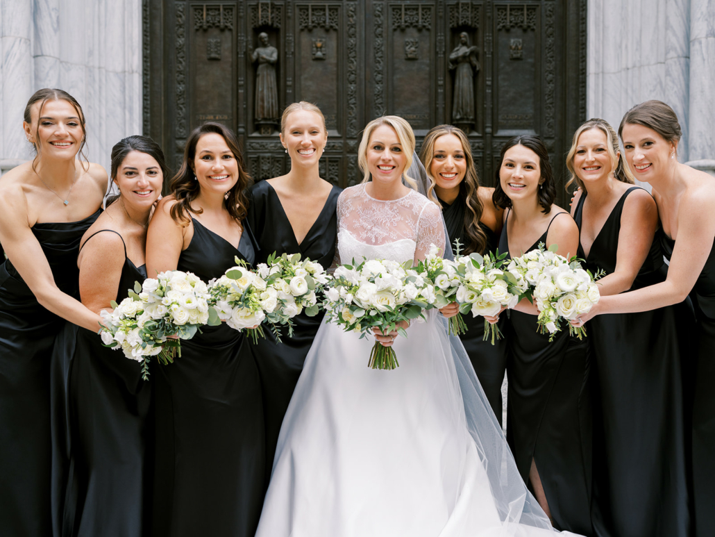 Christina and Mike Wedding - Bride Bridesmaids Bouquet - Brooklyn Botanic Garden - Sophie Kaye Photography
