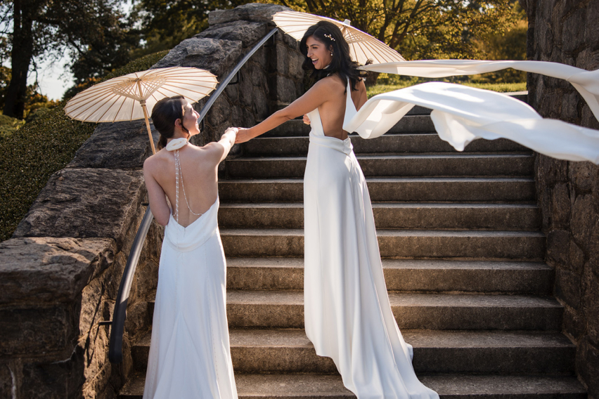 Kate and Alexa Wedding - Bridal Portrait - New York Botanical Garden - Susan Stripling Photography
